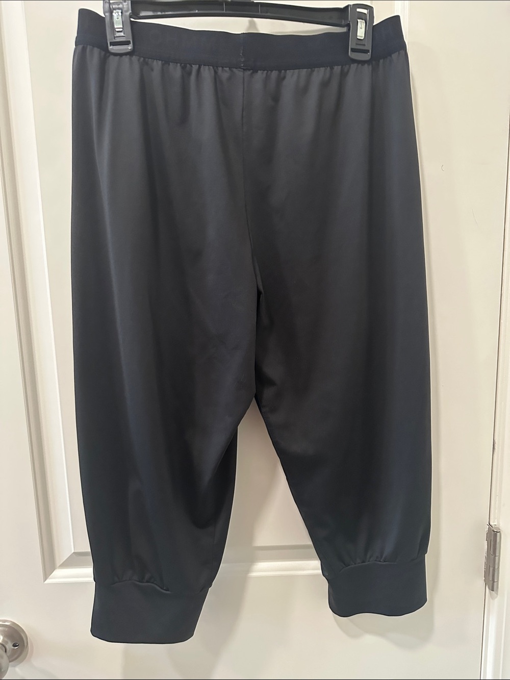 Men's Ohmme Black Performance Cropped Joggers with Elastic Waist - Picture 5 of 8